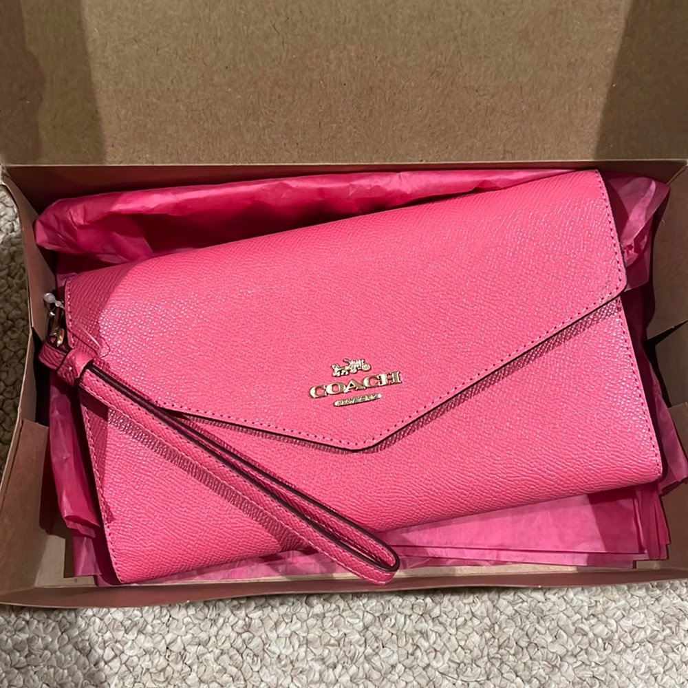 BNWOT Pink Coach Large Wallet